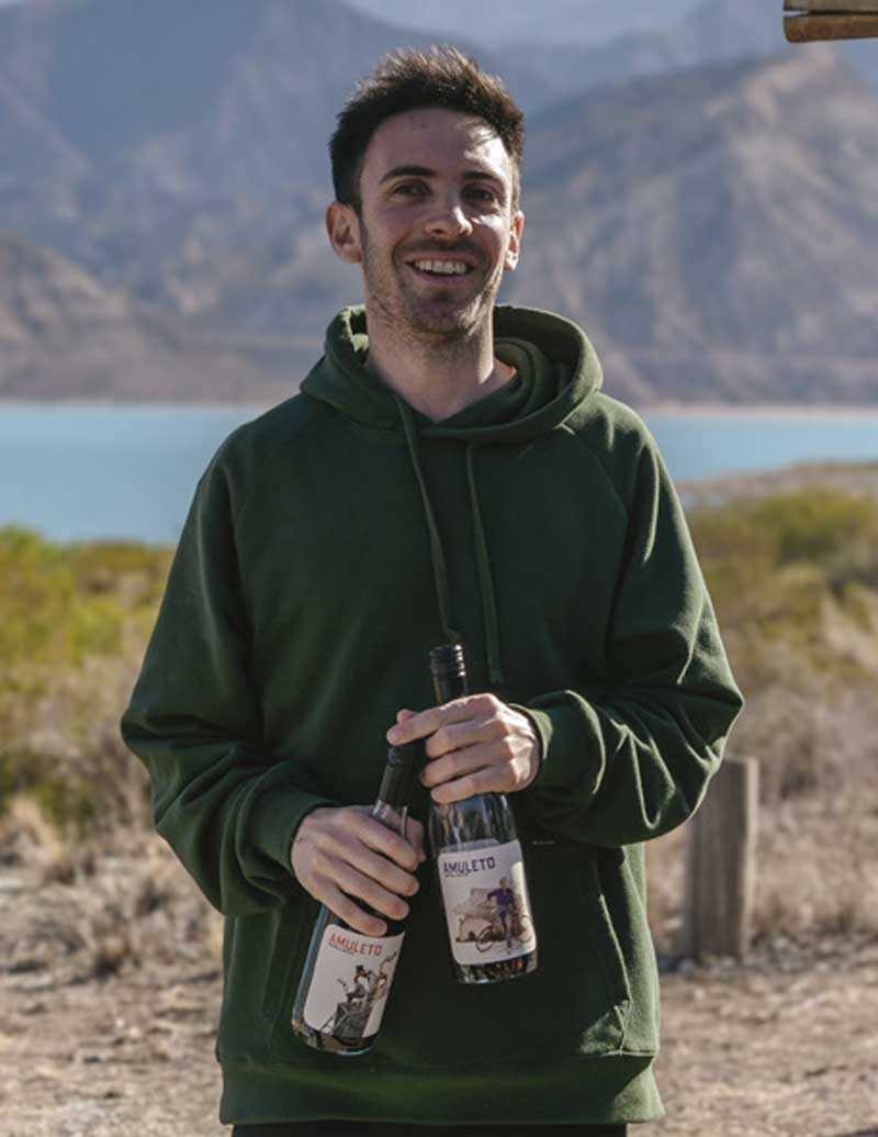 AmuletoWineCo-Leonel- Cabrillana